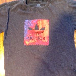 Adidas tshirt